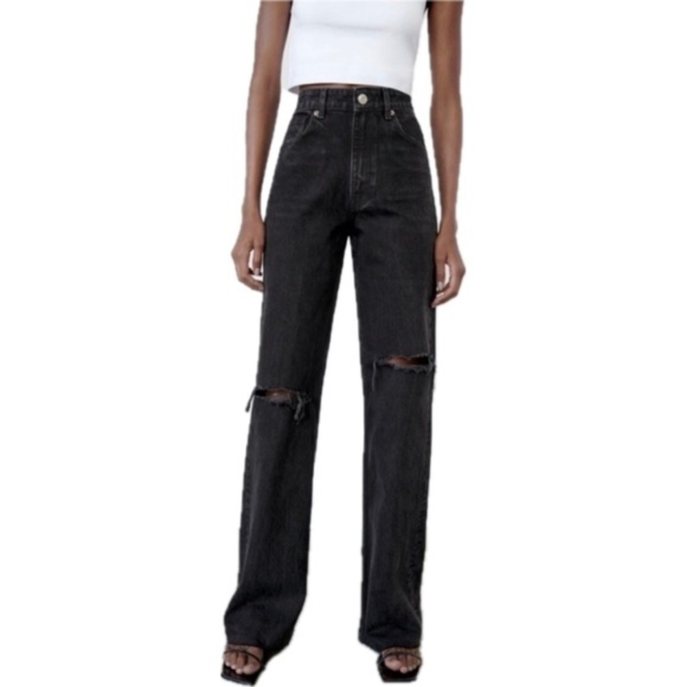 Zara Wide Leg High Rise Distressed Knee Raw Hem Jeans in Washed Black